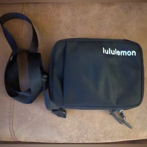 Lululemon Easy Access cross body bag